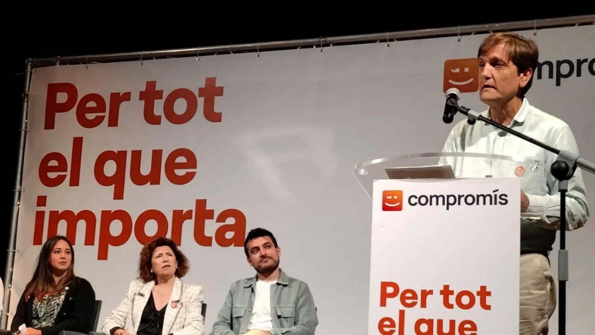 Los Militantes De Comprom S En Alzira Aprueban Pactar Con Ucin Para